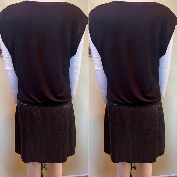 Soft jersey knit dress with sequins bottom - Picture 7 of 7
